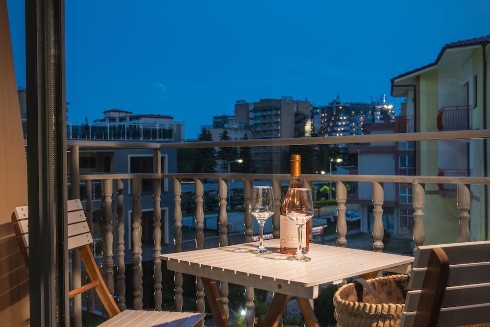 Tm Deluxe Hotel Солнечный берег Экстерьер фото
