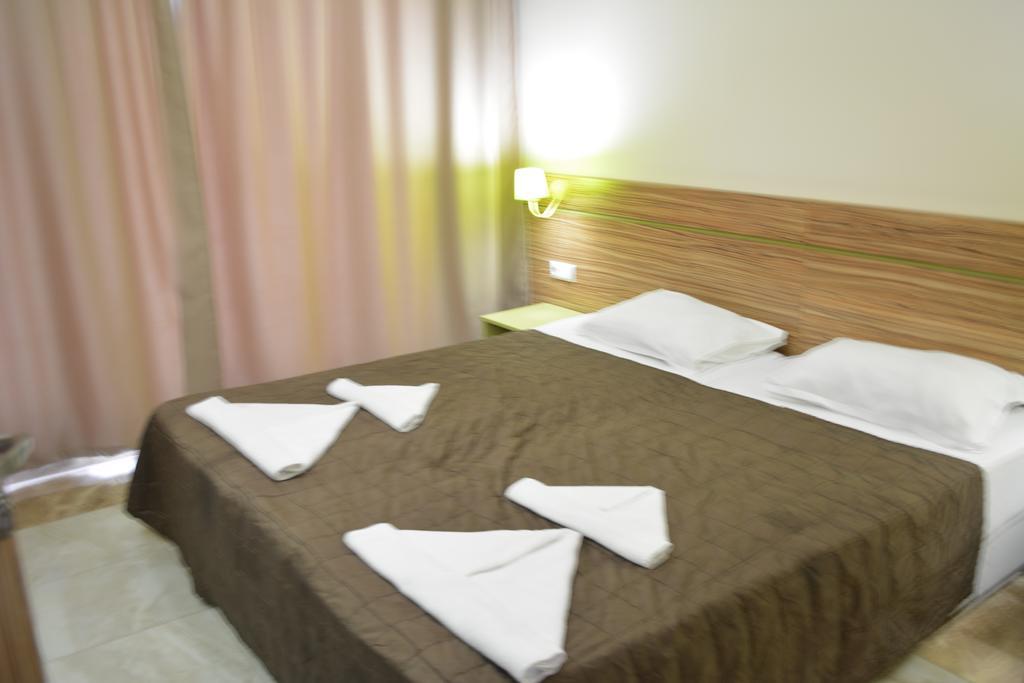 Tm Deluxe Hotel Солнечный берег Экстерьер фото