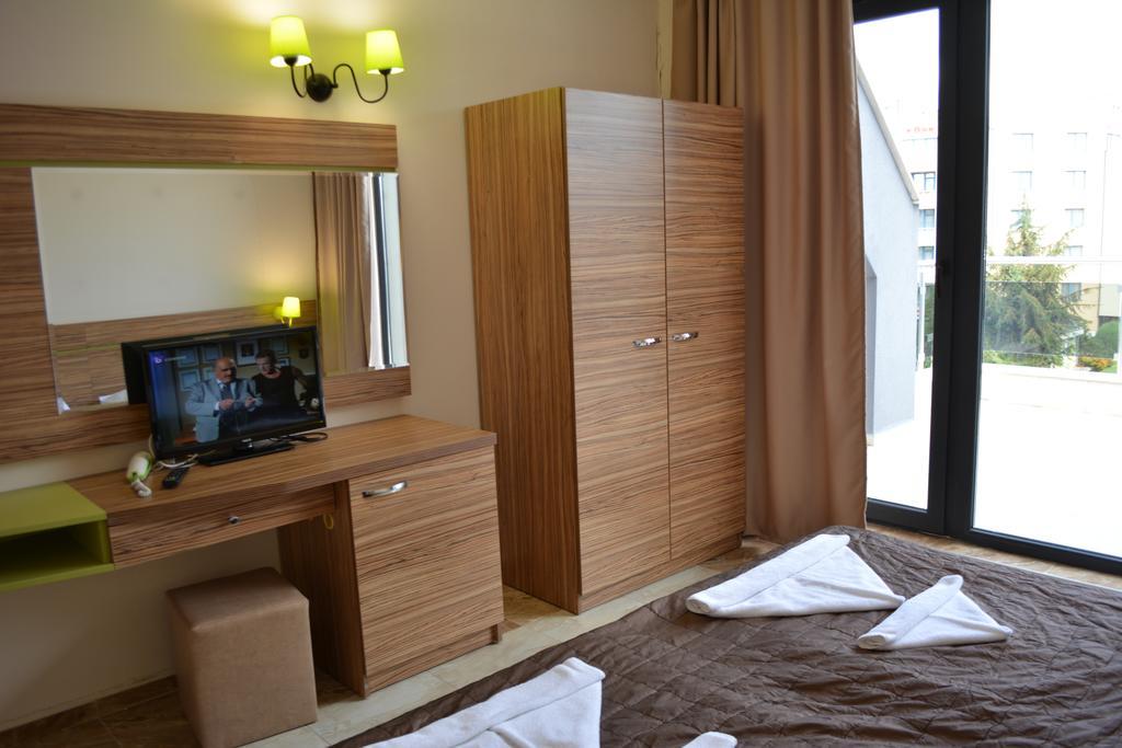 Tm Deluxe Hotel Солнечный берег Экстерьер фото