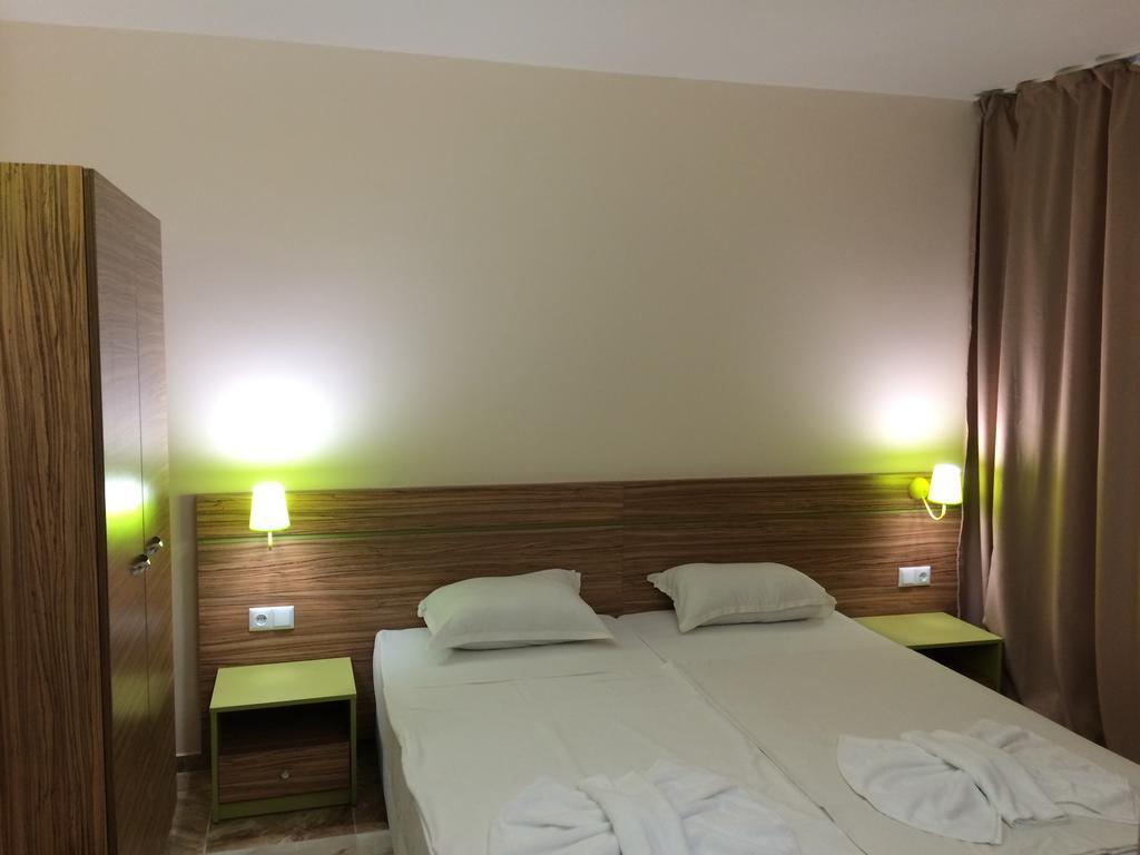 Tm Deluxe Hotel Солнечный берег Номер фото