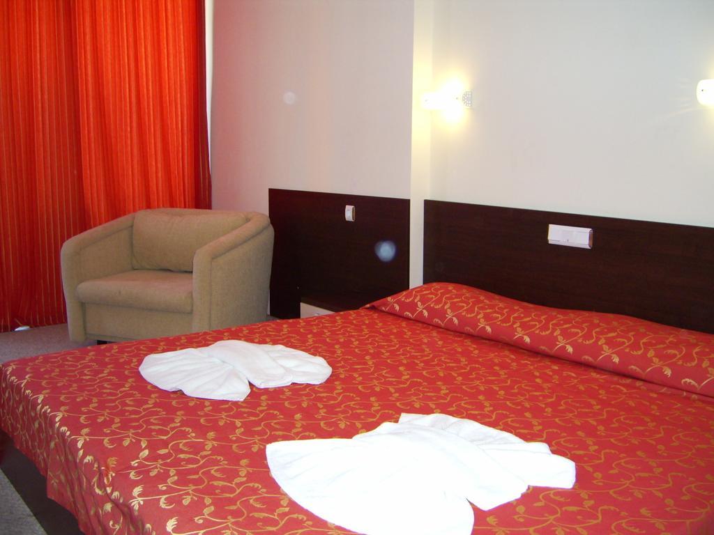 Tm Deluxe Hotel Солнечный берег Номер фото